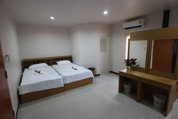 Imagen de la habitación del Hotel B Place Guesthouse. Foto 15