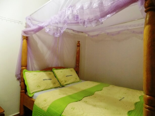 Imagen general del Hotel B Plus. Foto 7