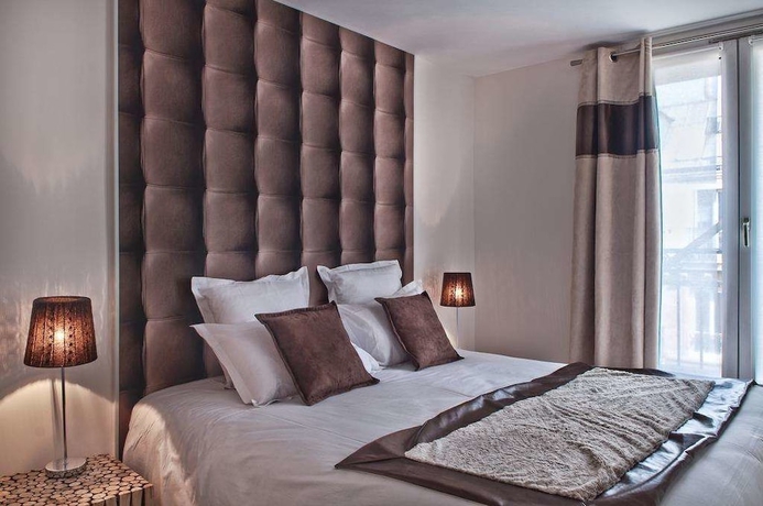 Imagen de la habitación del Hotel B Square. Foto 18