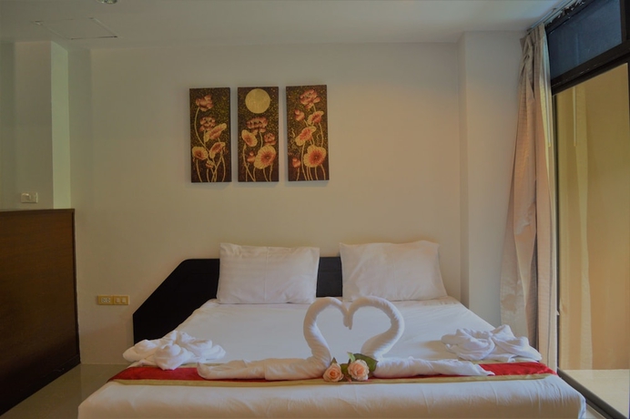 Imagen de la habitación del Hotel B Square, Khanom. Foto 16