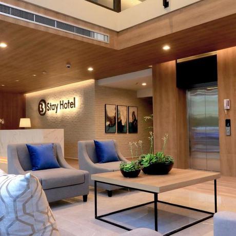 Imagen de los interiores del Hotel B Stay, Bangkok. Foto 17