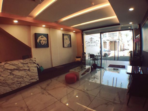 Imagen de los interiores del Hotel B Street. Foto 14