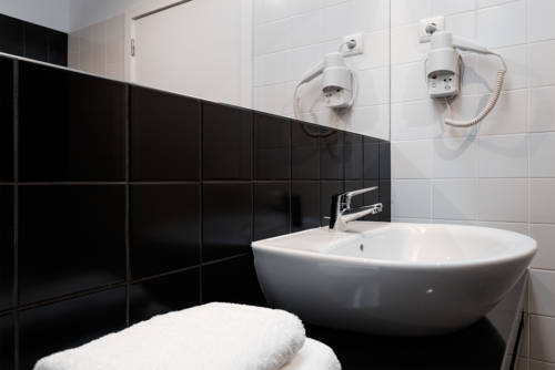 Imagen de la habitación del Hotel B The Guest Downtown. Foto 5