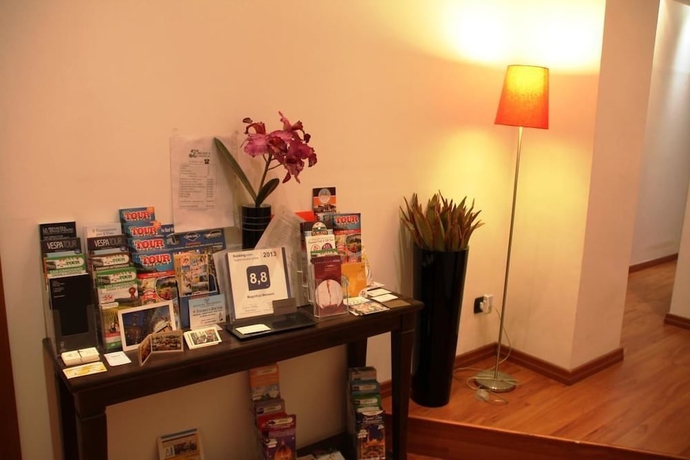 Imagen de los interiores del Hotel B and B Magnifico Messere. Foto 16