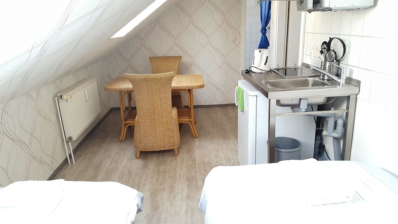 Imagen de la habitación del Hotel B and L. Foto 18