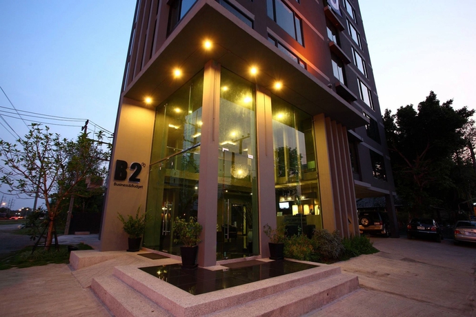 Imagen de los exteriores del Hotel B2 Black Business and Budget. Foto 10