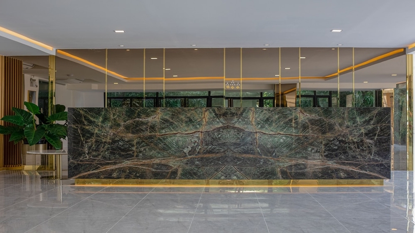 Imagen de los interiores del Hotel B2 Huai Khwang Premier. Foto 17