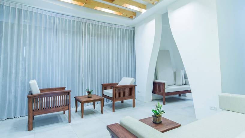 Imagen de los interiores del Hotel B2 Mae Hong Son Premier. Foto 20