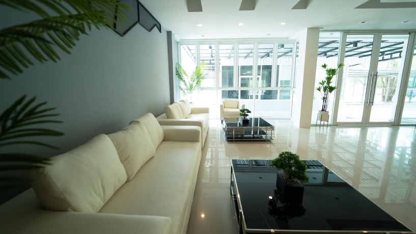 Imagen de los interiores del Hotel B2 Nakhon Sawan Boutique and Budget. Foto 18