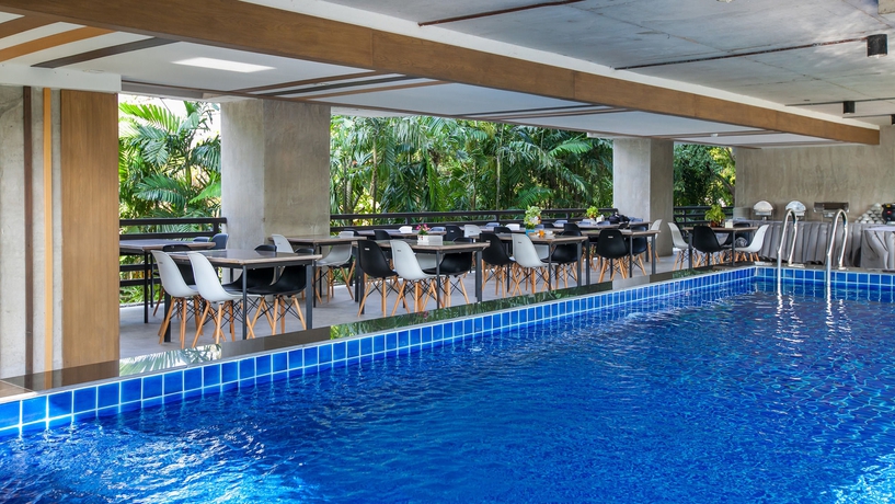 Imagen de la piscina del Hotel B2 Sea View Pattaya Boutique and Budget. Foto 9