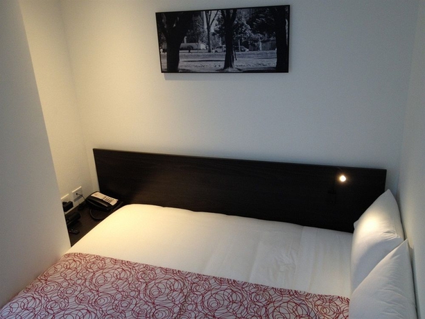 Imagen de la habitación del Hotel B3 Virrey. Foto 6