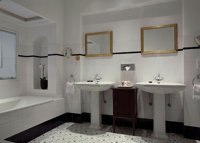 Imagen de la habitación del Hotel B4 Nice Park Hotel. Foto 3