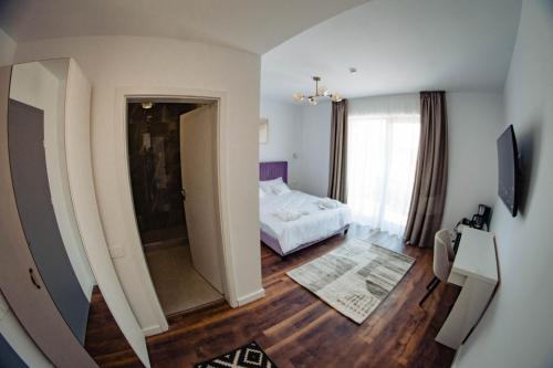Imagen de la habitación del Hotel B4, Oradea. Foto 15