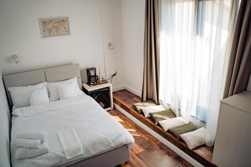 Imagen de la habitación del Hotel B4, Oradea. Foto 18
