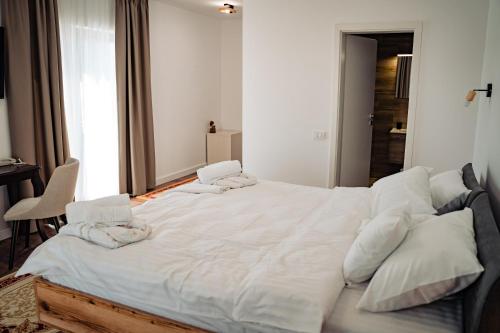 Imagen general del Hotel B4, Oradea. Foto 7