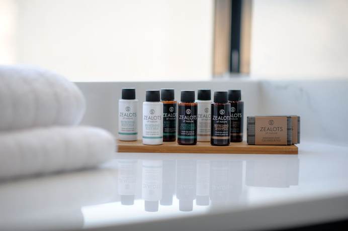 Imagen de la habitación del Hotel B4b Athens Signature. Foto 5