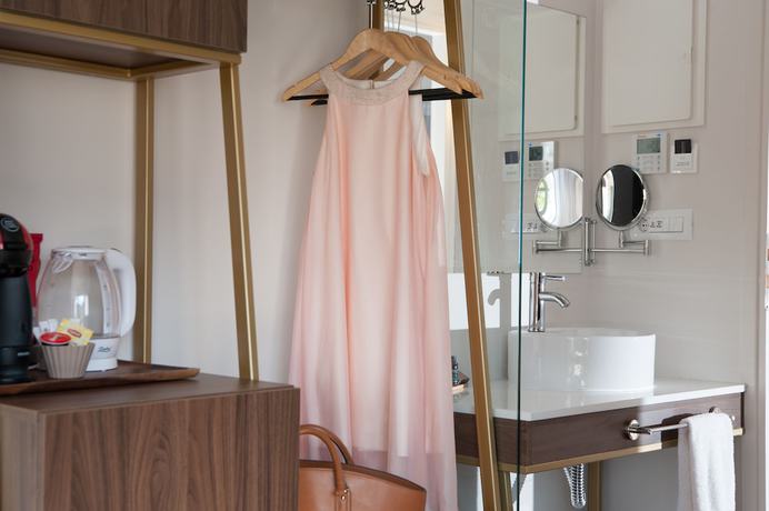 Imagen de la habitación del Hotel B4b Athens Signature. Foto 15