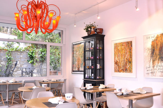 Imagen del bar/restaurante del Hotel B5 Boutique & Design- Adults Only. Foto 3