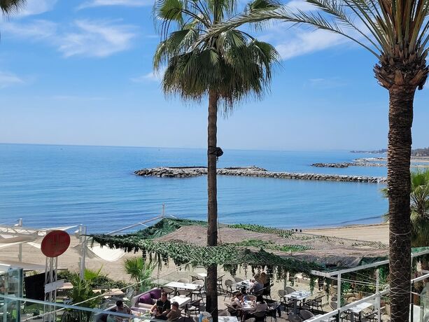 Imagen general del Hotel B51 Executive Flats Marbella Puerto Banus. Foto 6