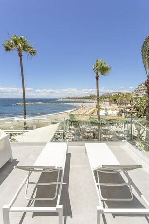 Imagen general del Hotel B51 Executive Flats Marbella Puerto Banus. Foto 10