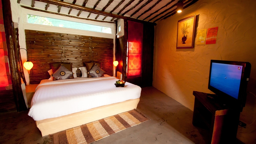 Imagen de la habitación del Hotel B52 Beach Resort. Foto 2