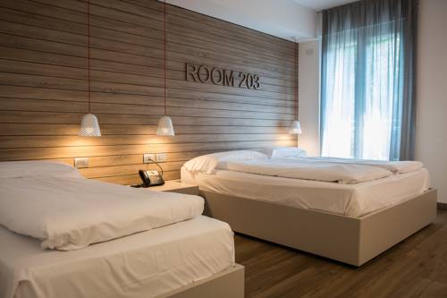 Imagen de la habitación del Hotel B612. Foto 4