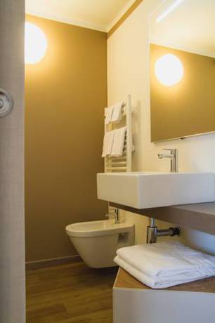 Imagen de la habitación del Hotel B612. Foto 14