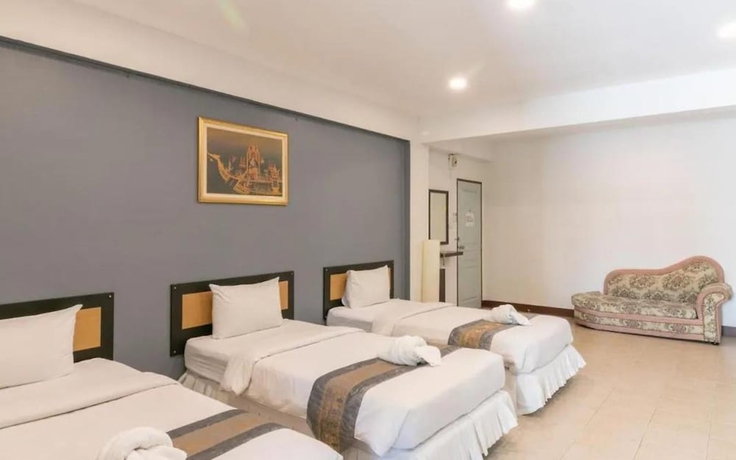 Imagen de la habitación del Hotel B9 Airport Resident. Foto 9