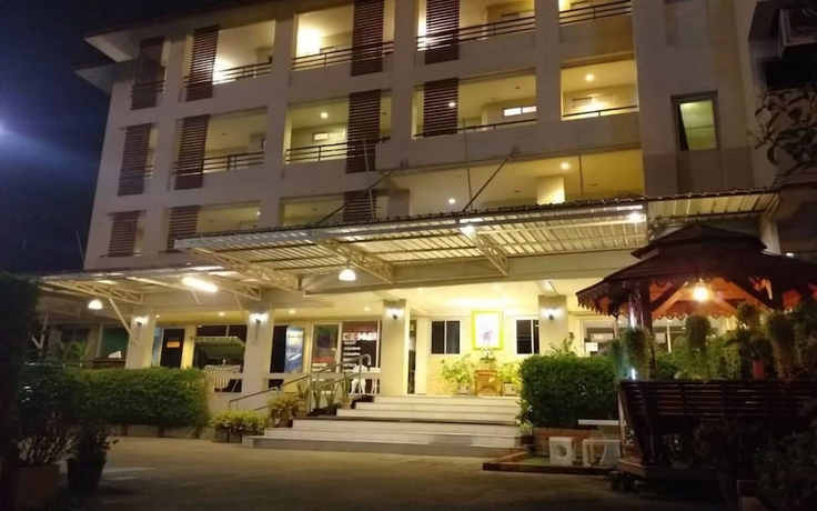 Imagen general del Hotel B9 Airport Resident. Foto 1