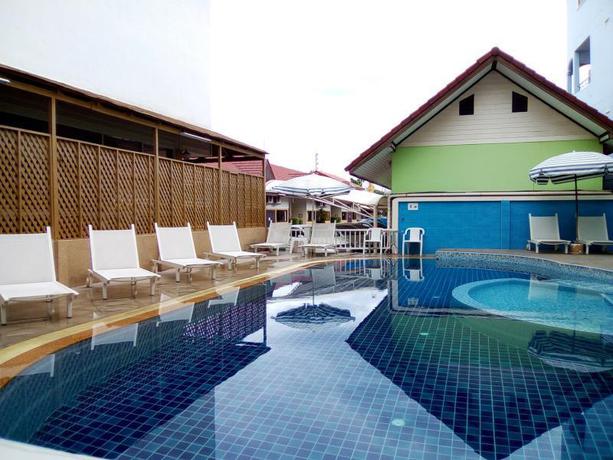Imagen de la piscina del Hotel BAAN CHANCHAY HOTEL. Foto 6