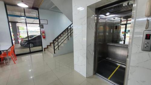 Imagen general del Hotel BAAN PAKNAM HOTEL. Foto 6