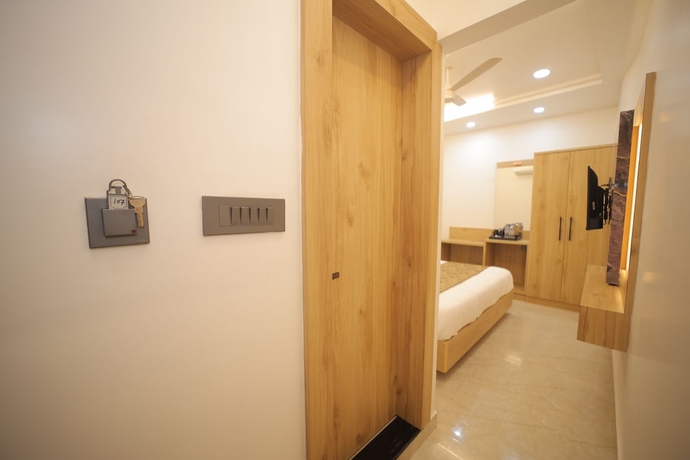 Imagen de los interiores del Hotel BABA PALACE, Faizabad. Foto 12