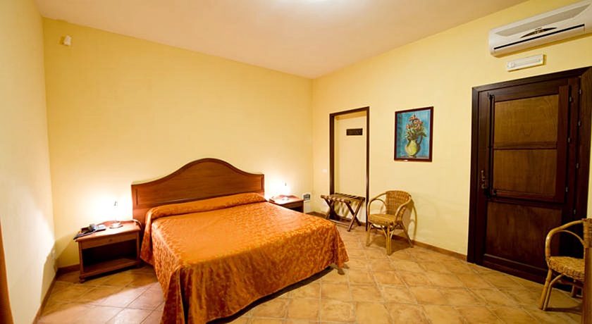 Imagen general del Hotel BAGLIO CUDIA RESORT. Foto 3