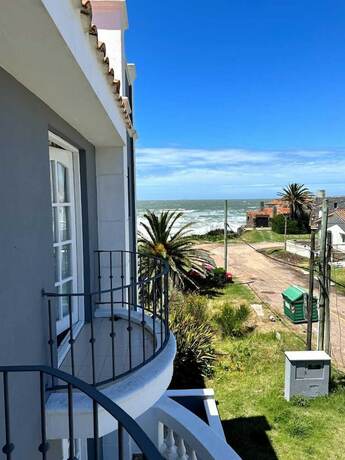 Imagen general del Hotel BAGU VILLA DE MAR. Foto 5