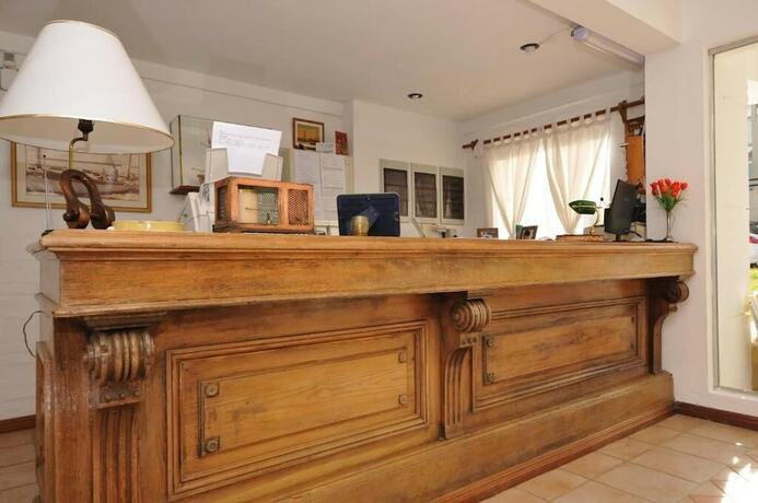 Imagen general del Hotel BAGU VILLA DE MAR. Foto 8