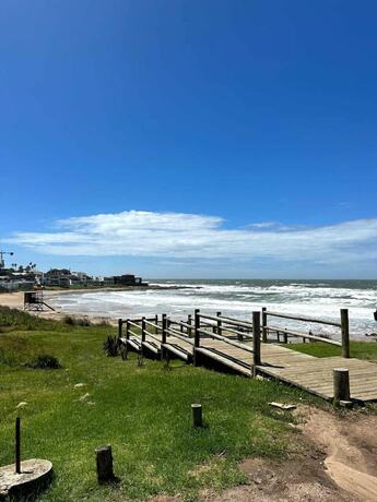 Imagen general del Hotel BAGU VILLA DE MAR. Foto 9