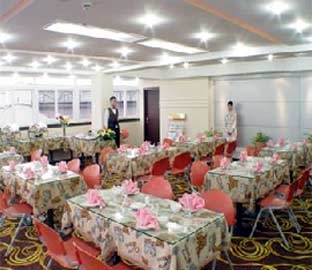 Imagen del bar/restaurante del Hotel BAI JIA. Foto 3