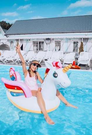 Imagen de la piscina del Hotel BALTIC FAMILY cottages Swimming pool Kids Club Bicycles. Foto 20