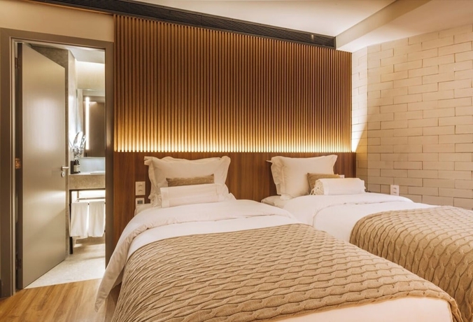 Imagen de la habitación del Hotel BA\'RA. Foto 2