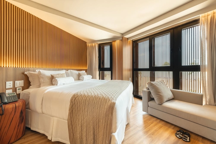 Imagen de la habitación del Hotel BA\'RA. Foto 10