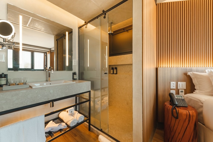 Imagen de la habitación del Hotel BA\'RA. Foto 13