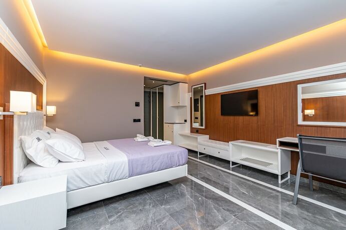 Imagen general del Hotel BARETI BOUTIQUE HOTEL, Kasandra. Foto 16