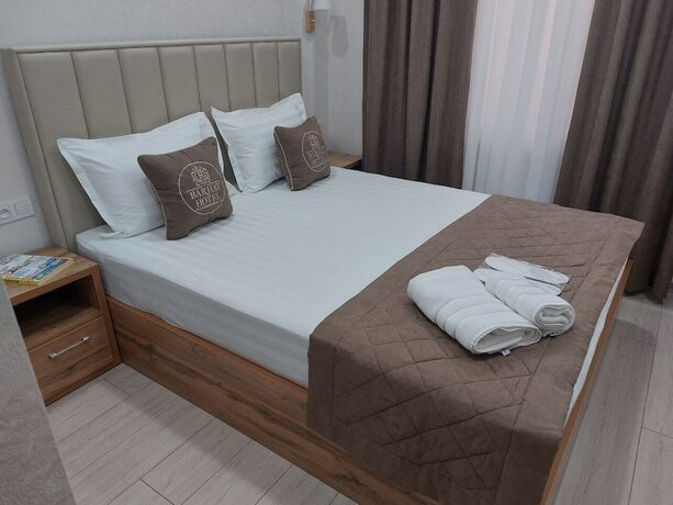Imagen de la habitación del Hotel BARHAT HOTEL. Foto 16