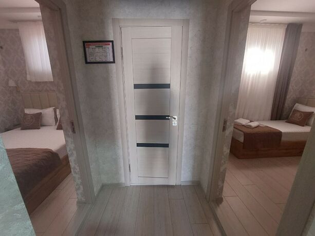Imagen de la habitación del Hotel BARHAT HOTEL. Foto 19