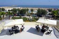 Imagen de los exteriores del Hotel BARLETTA NICOTEL. Foto 6