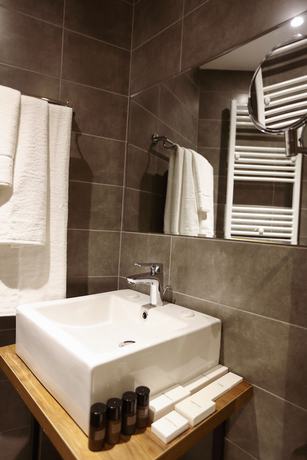 Imagen de la habitación del Hotel BARNOVI BOUTIQUE HOTEL. Foto 12