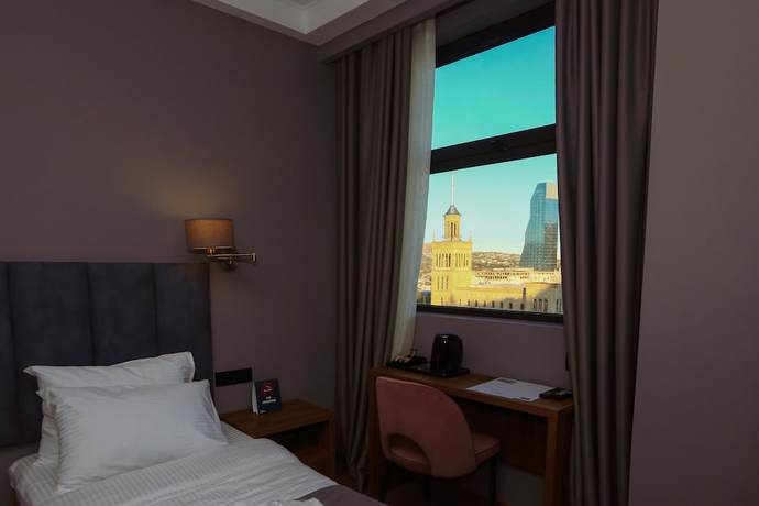 Imagen de la habitación del Hotel BARNOVI BOUTIQUE HOTEL. Foto 17