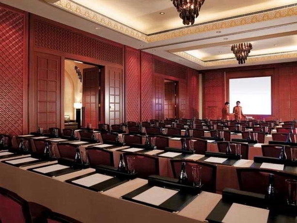 Imagen general del Hotel BARR AL JISSAH - AL BANDAR RESORT. Foto 1