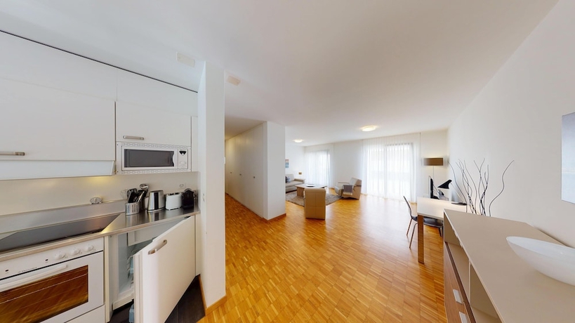 Imagen de la habitación del Hotel BASELLODGING Sch&ouml;nau Serviced Living. Foto 12