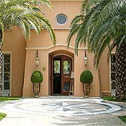 Imagen general del Hotel BASTIDE SAINT TROPEZ. Foto 2